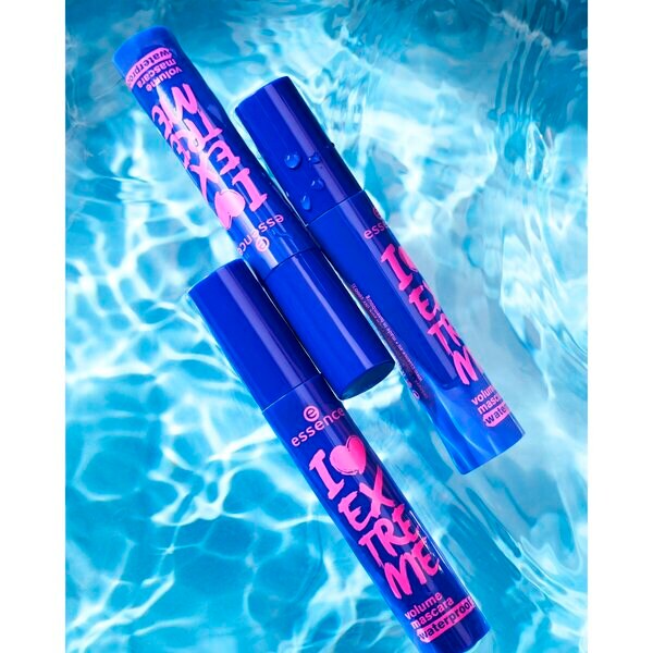 Máscara para cílios Essence I Love Extreme Volume 01 Black à prova d'água