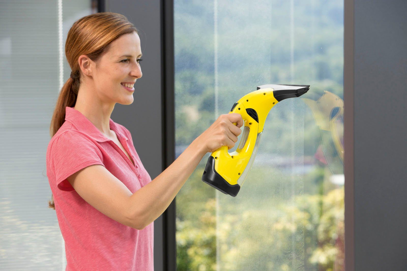 KÄRCHER Akku-Fenstersauger WV 2 Plus N, LED-Anzeige, pro Akkuladung ca. 105m² = 35 Fenster