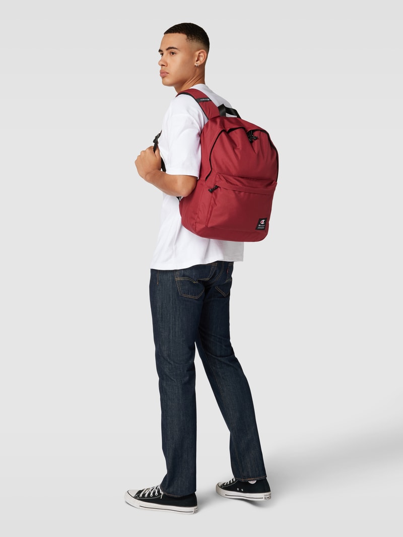 Rucksack mit Label-Details in dunkelrot