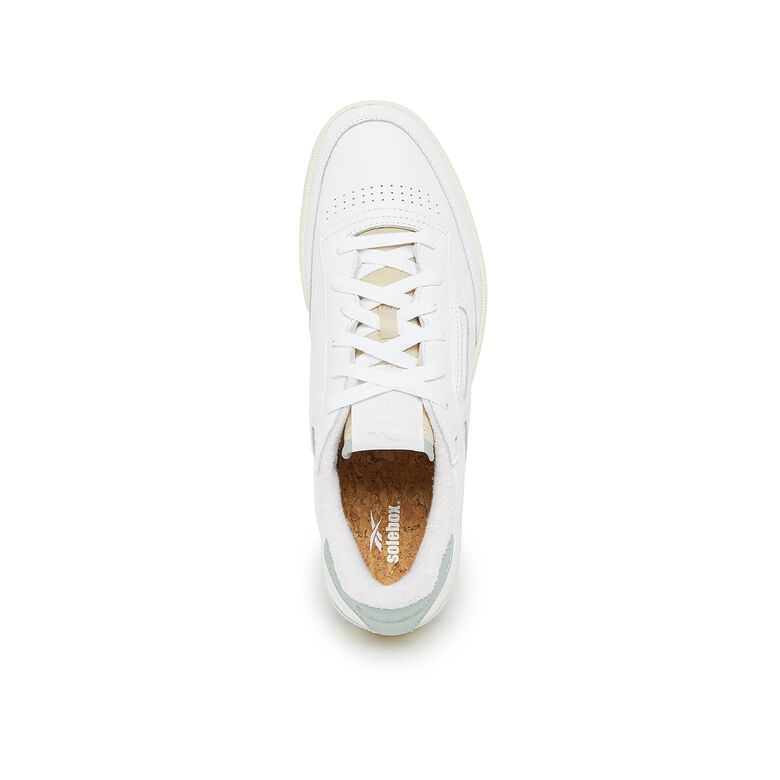 Reebok x solebox Wmns Club C 85 Vintage ftwr white/classic white/PANTONE