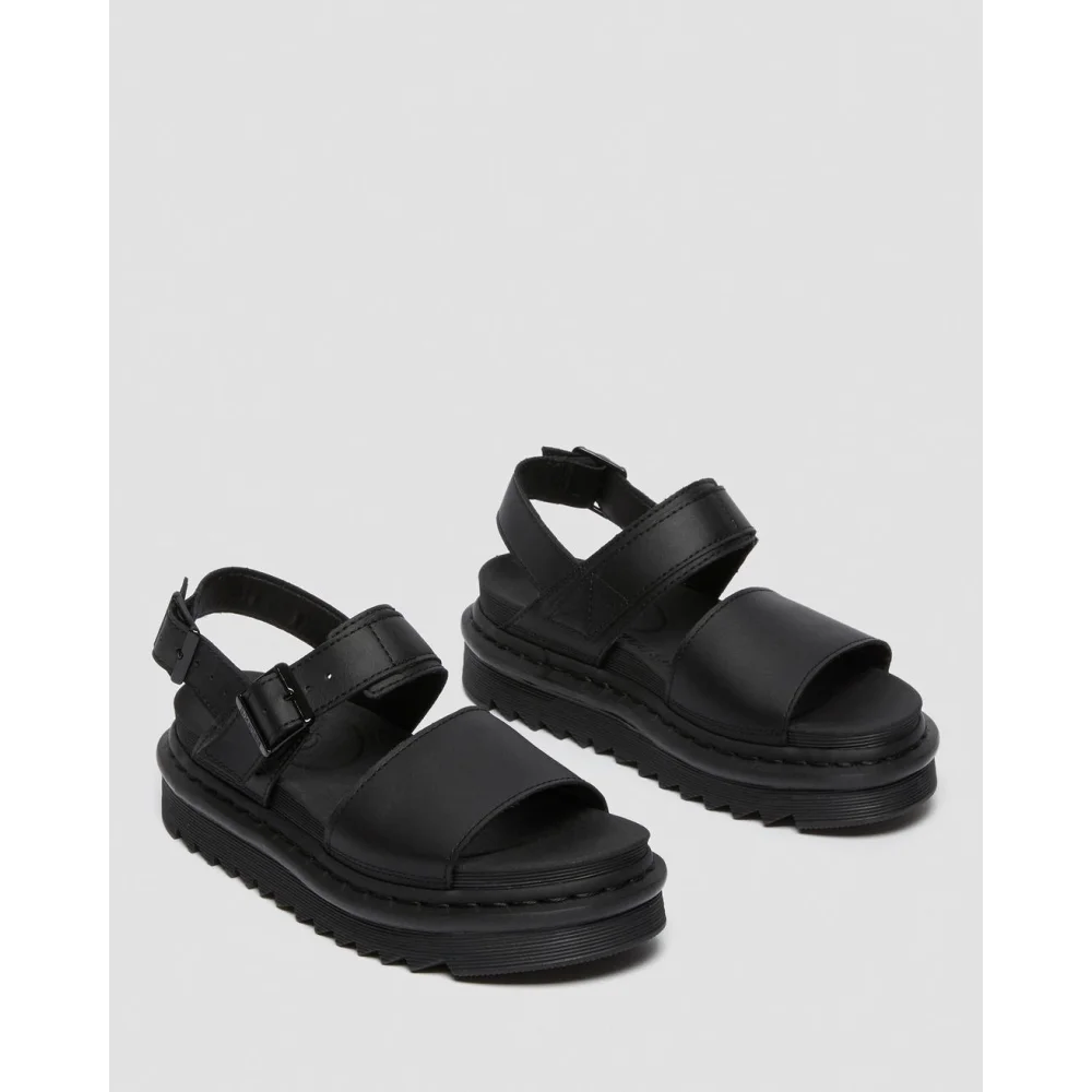 Dr. Martens Voss 23802001 / schwarz