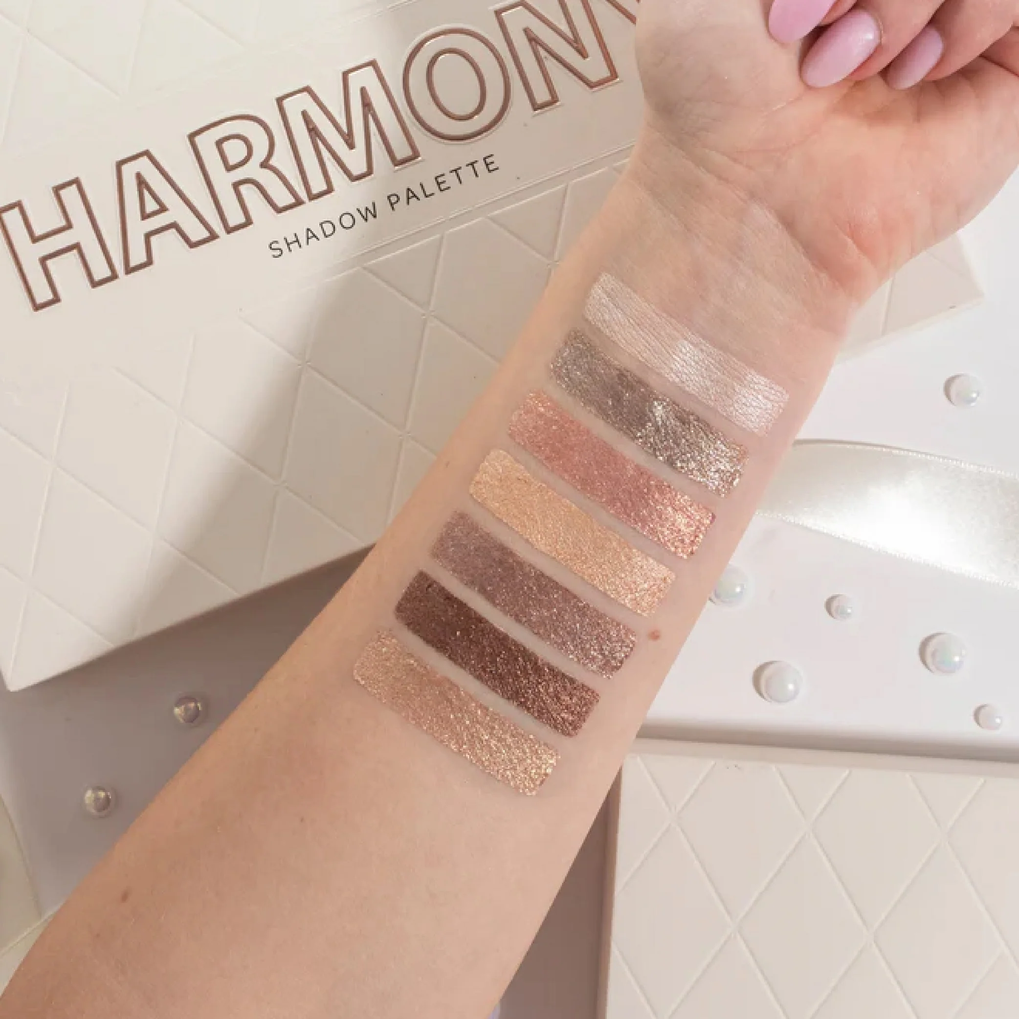Harmony Shadow Palette - Luomiväripaletti