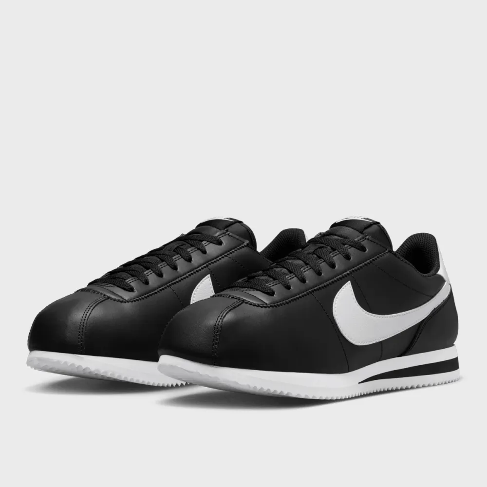 Nike Cortez DM4044 001 / schwarz