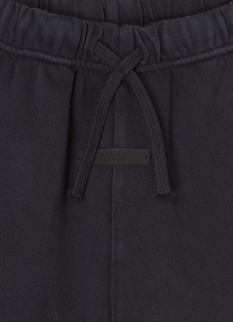 Pantaloni scurți sport cu logo larg Fear of God Essentials