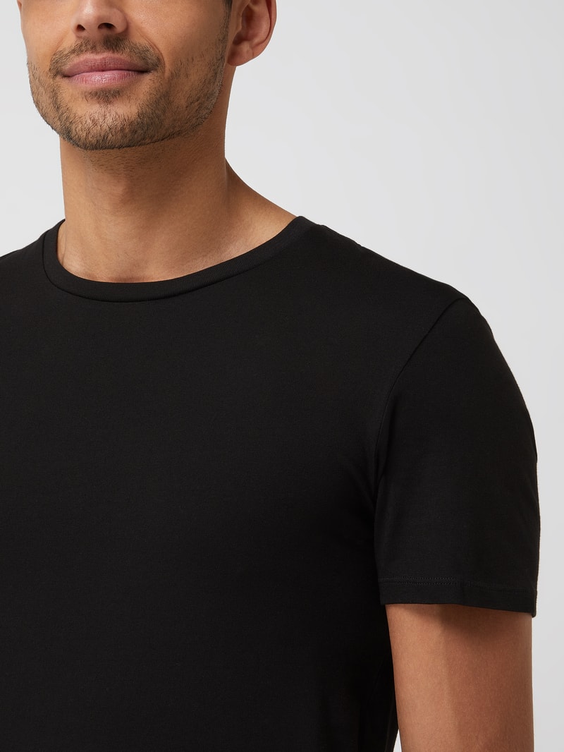 Slim Fit T-Shirt aus Baumwolle im 3er-Pack in mittelgrau