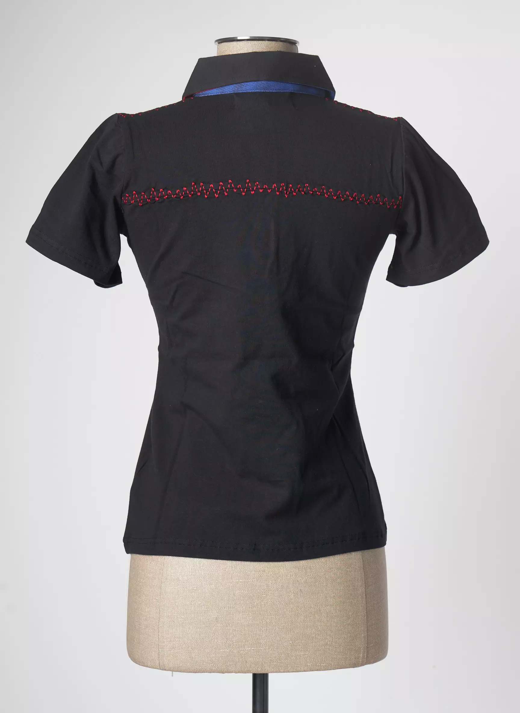 Haka Dance Polos Femme couleur noir