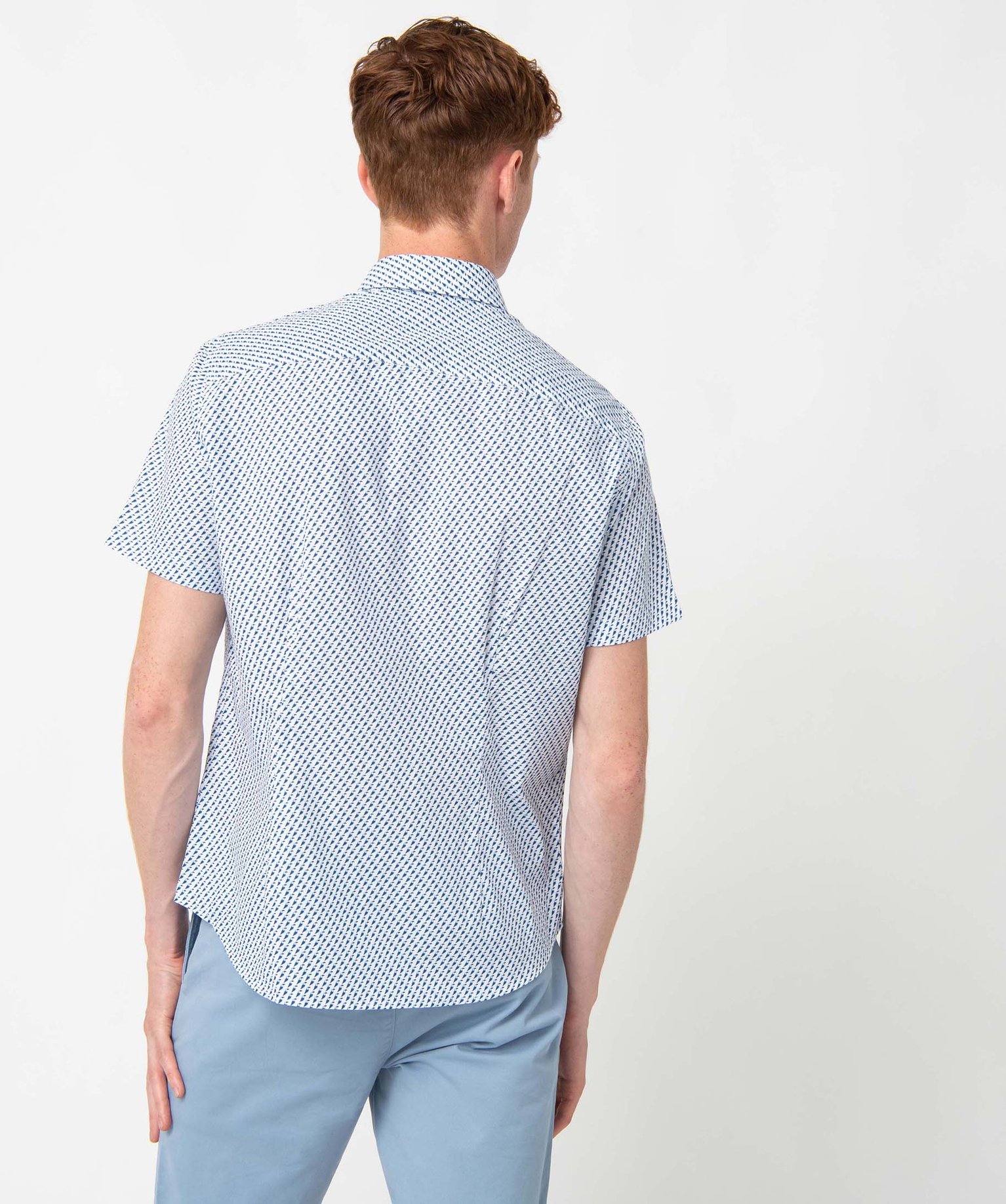 Chemise homme à manches courtes avec micro-motifs oiseaux imprime | GEMO