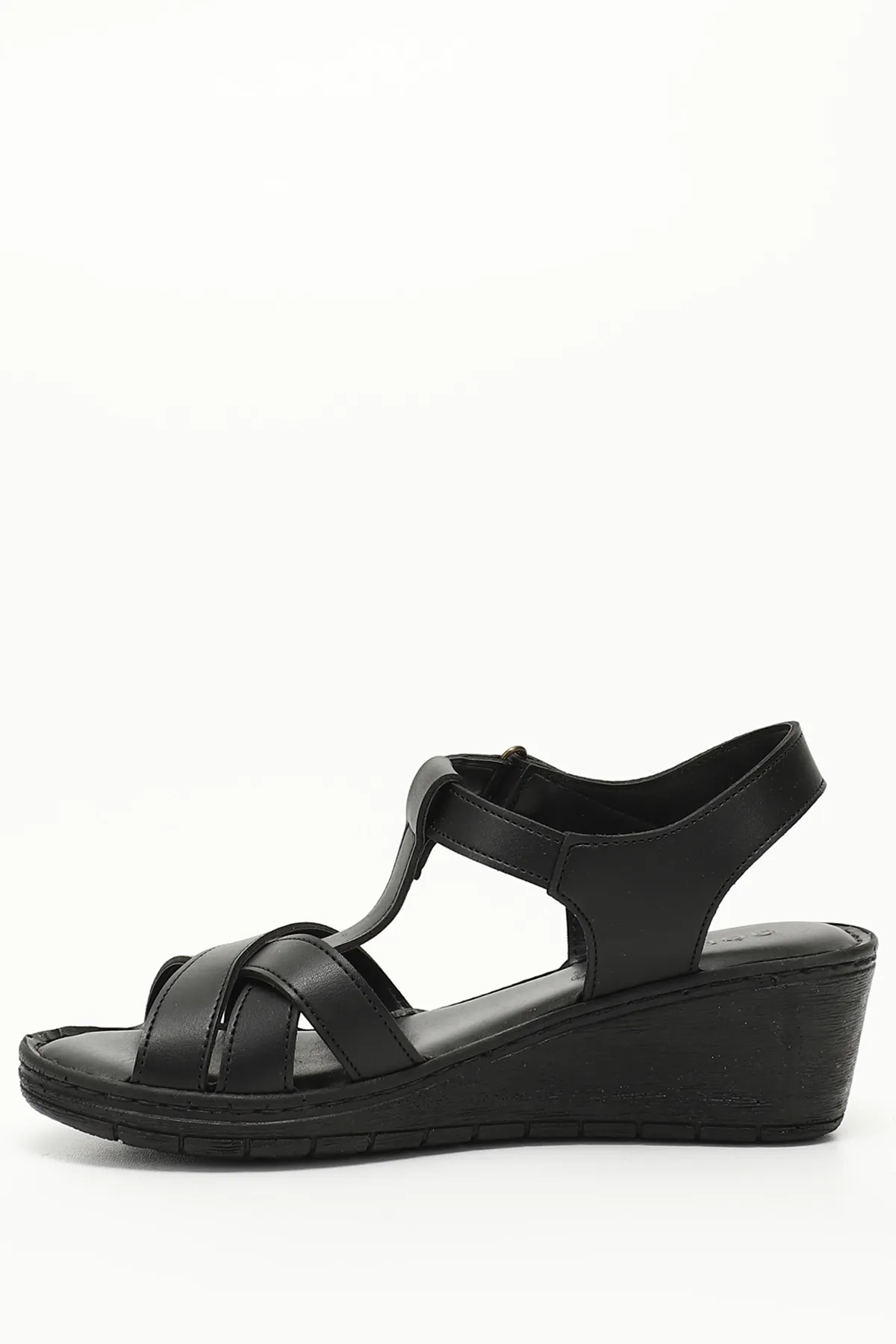 GÖNDERİ(R)  Schwarze Damensandalen mit Keilsohle 45111