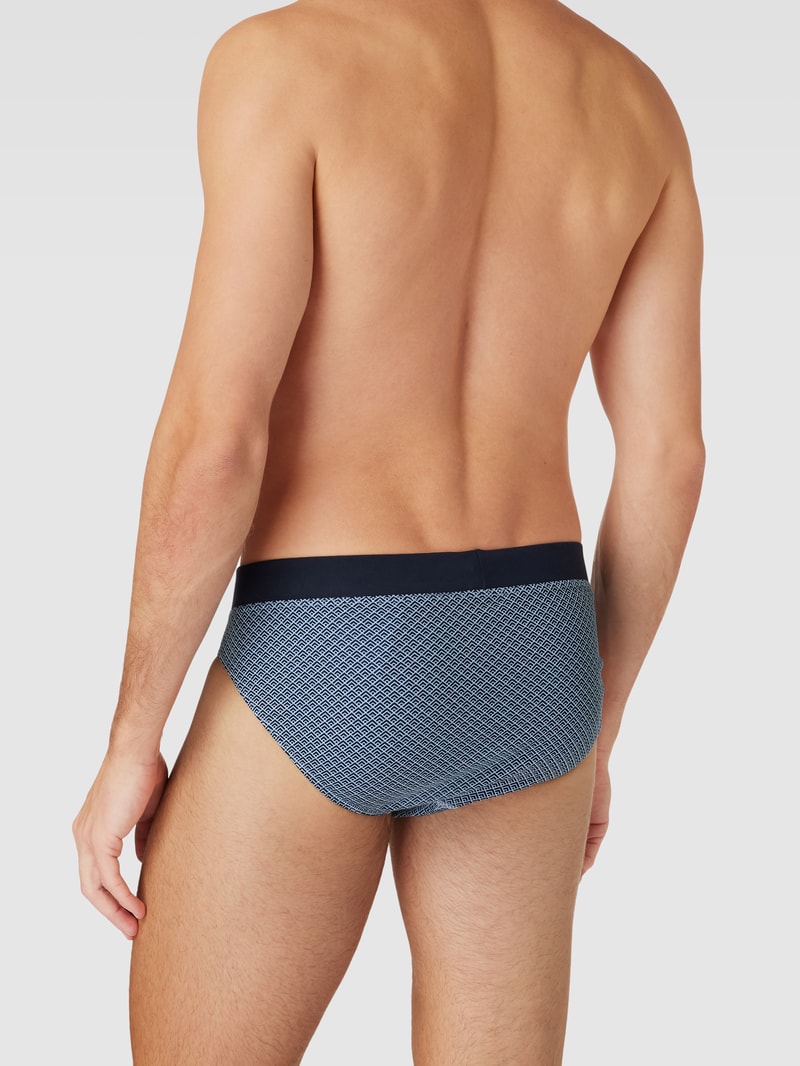 Slip mit Label-Detail in blau