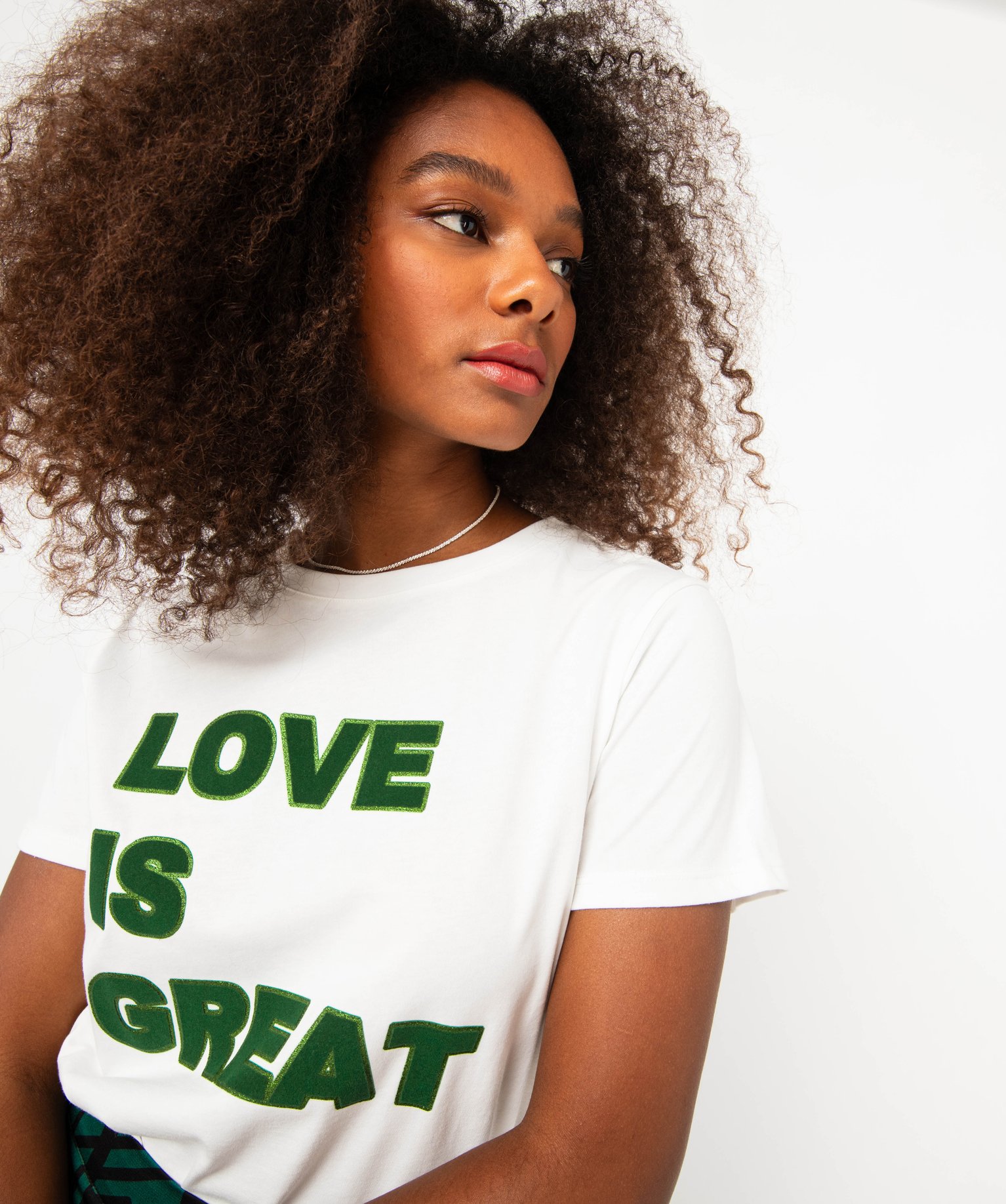 Tee-shirt à manches courtes avec inscription pailletée femme blanc | GEMO