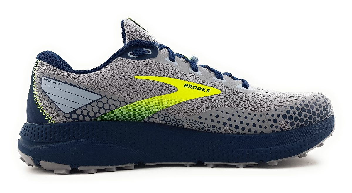 Brooks Divide 3M 1103811D/046 Grau 046 Grau