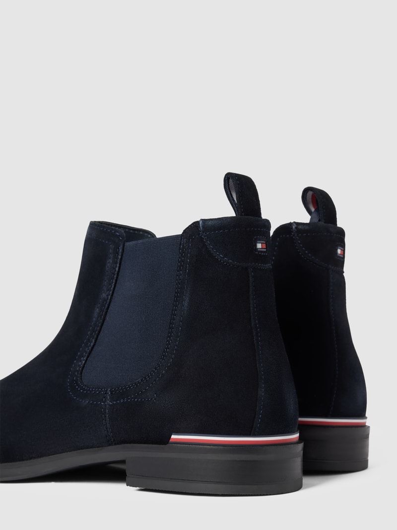 Chelsea Boots mit Label-Details in dunkelblau