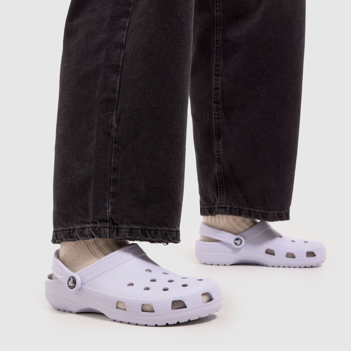 Crocs klasszikus klumpa szandál halványkék színben