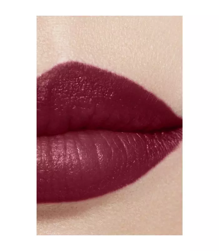 ROUGE ALLURE VELVET Le Rouge Velours Lumineux