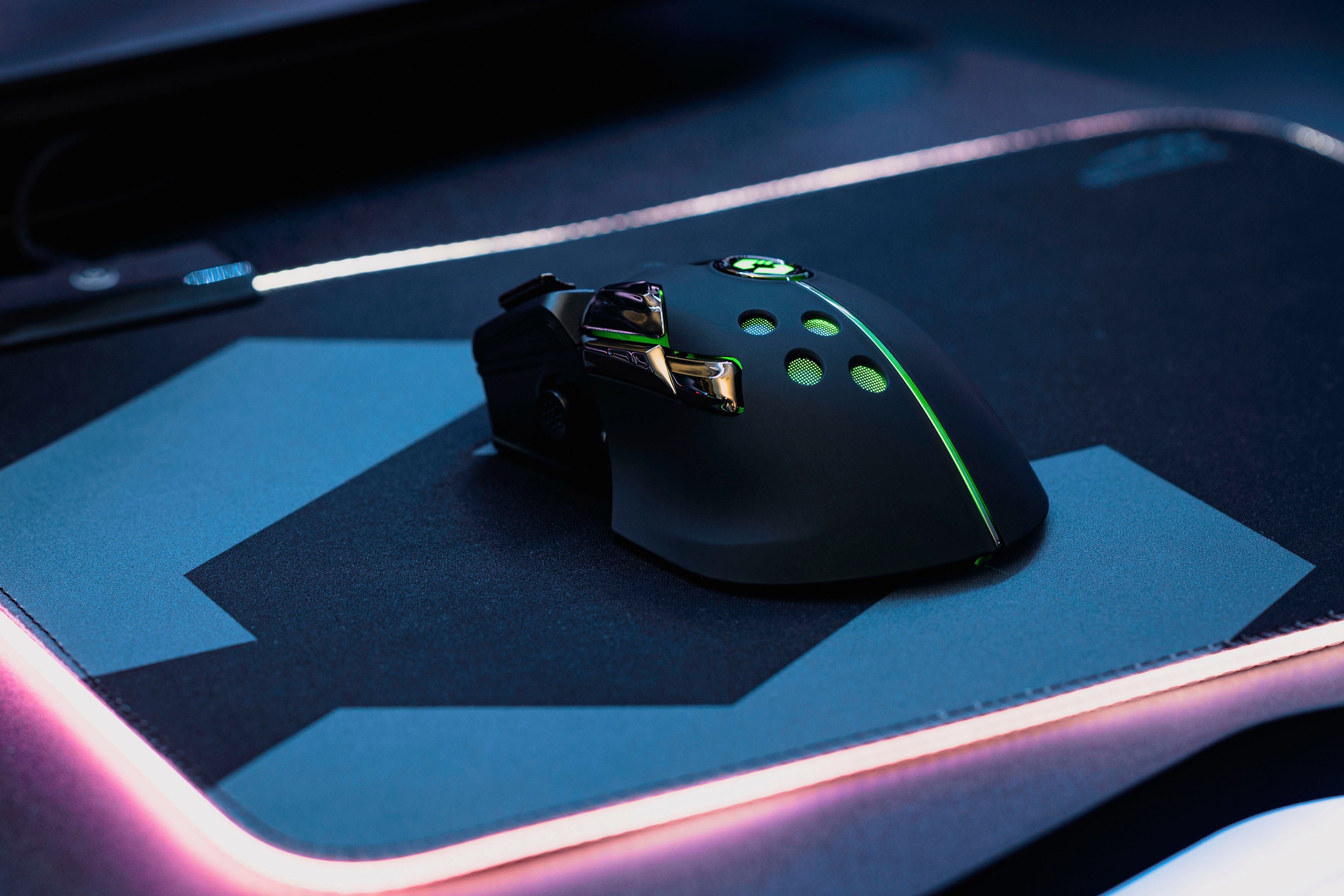 Speedlink IMPERIOR wireless Gaming-Maus (RGB-Beleuchtung)