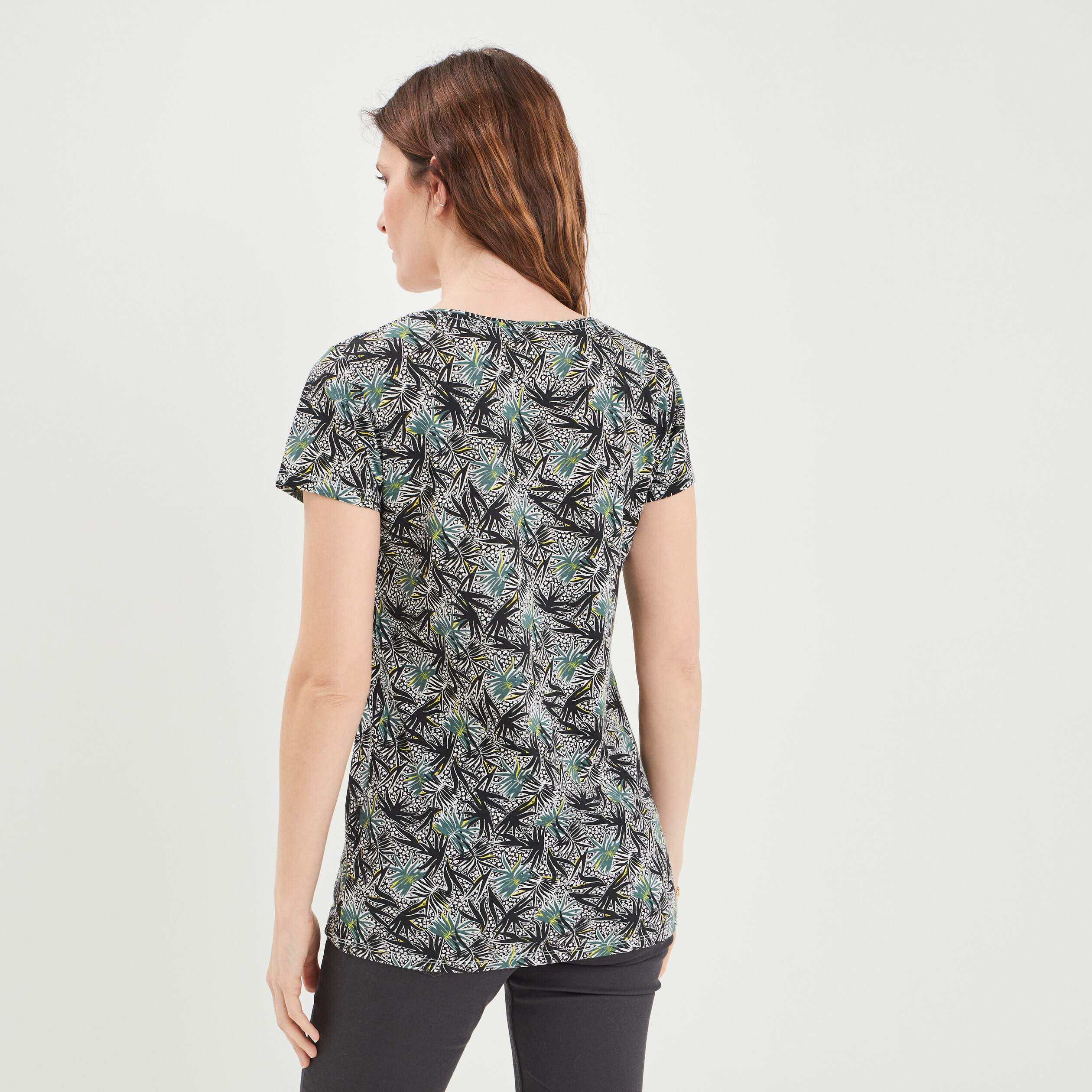 T-shirt imprimé coupe ajustée noir femme | La Halle