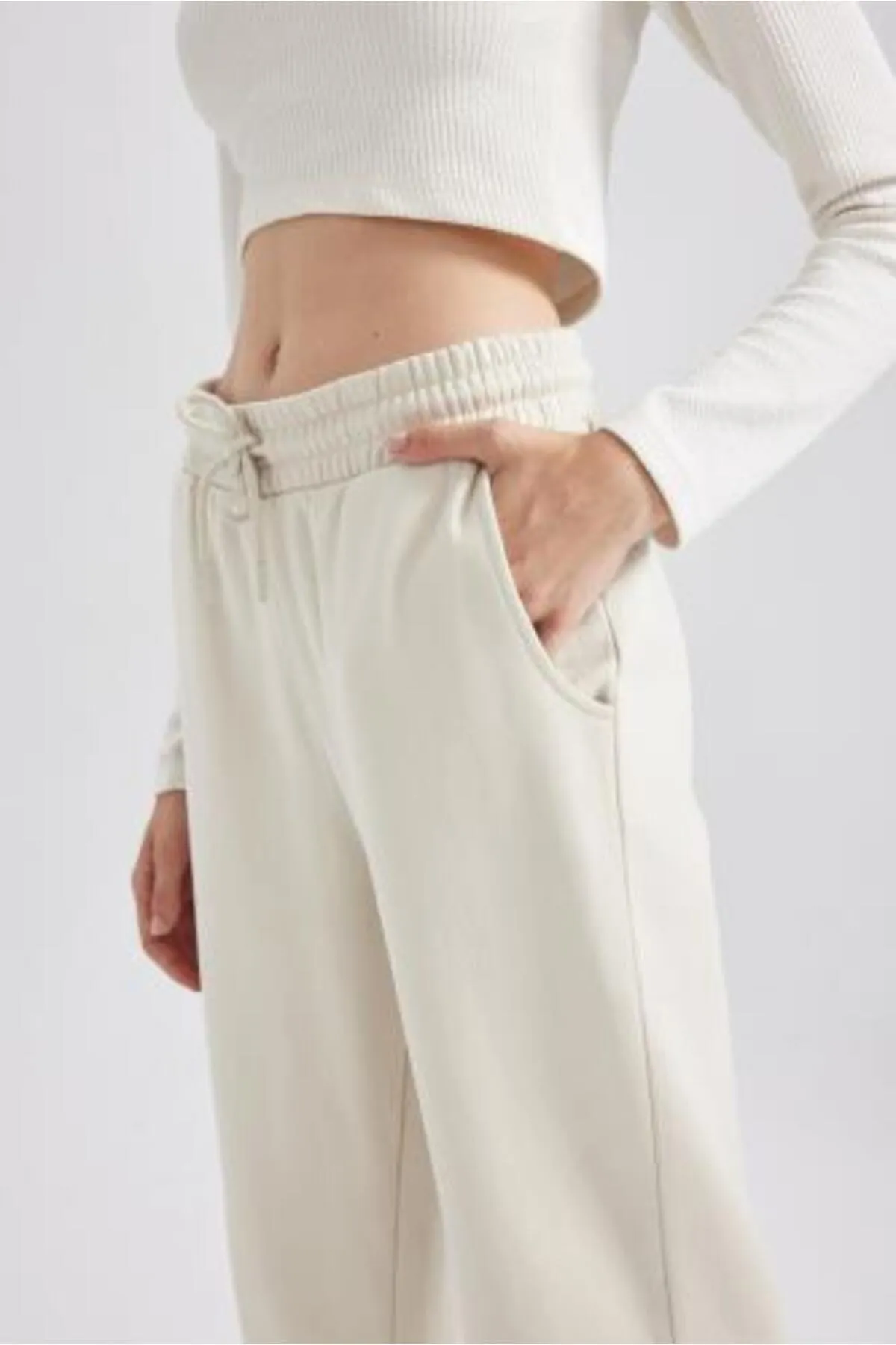 DeFacto  Jogginghose mit flexiblem Bund - Dicker Stoff, Lange Länge - Tycj9zxı0n169761158458727