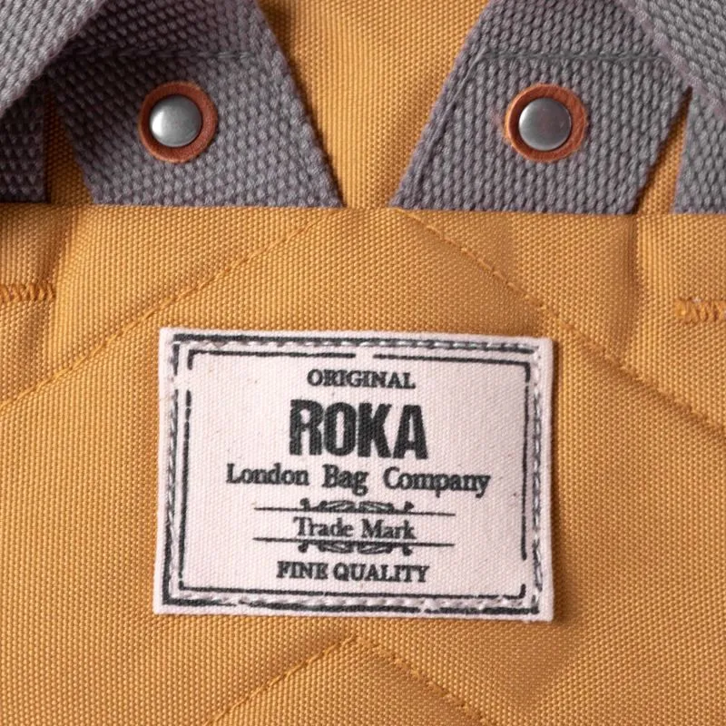 Roka London Rolltop Finchley A Small - Flax