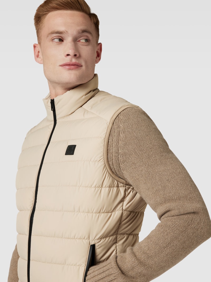 Steppweste mit Stehkragen in beige
