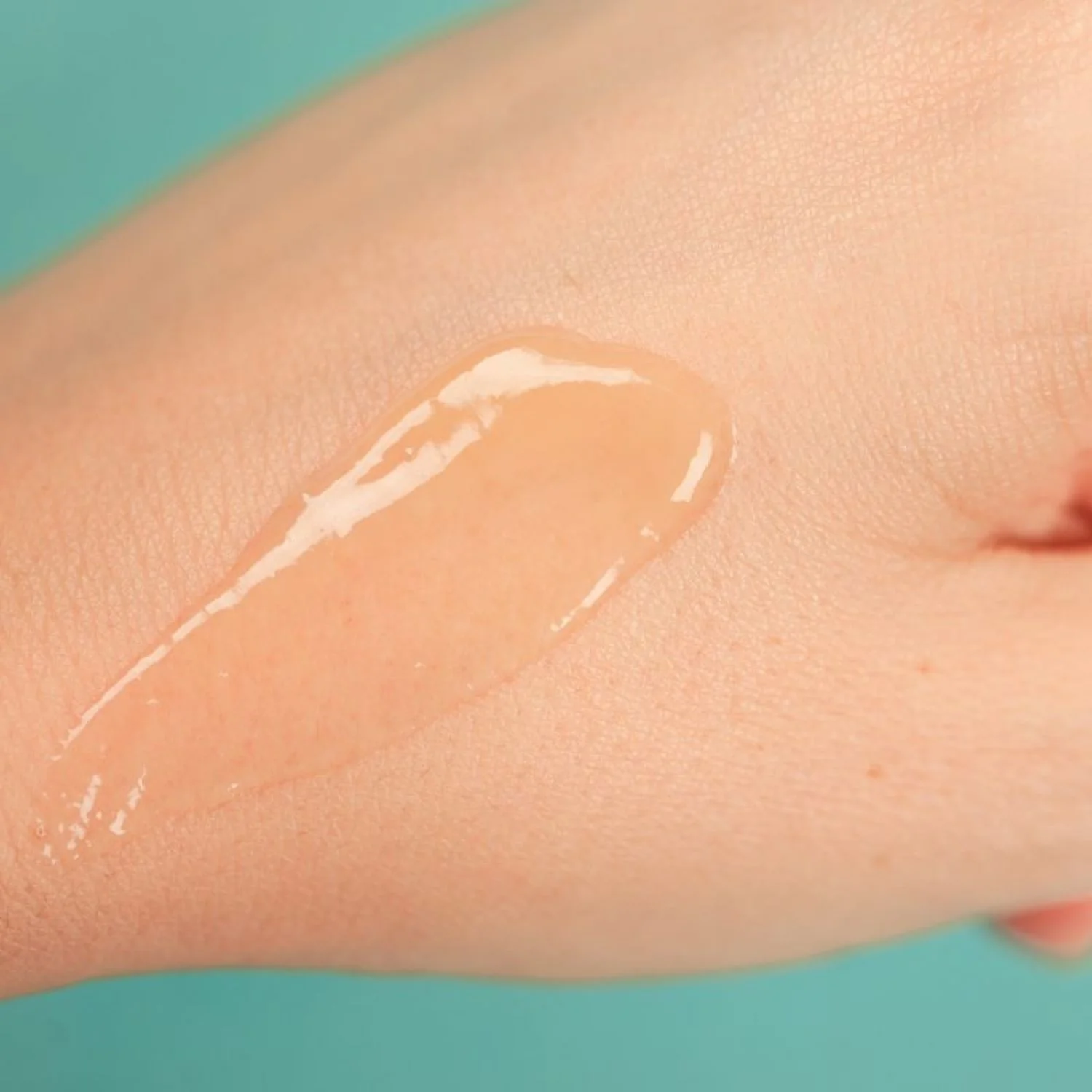 Hyaluronsäure-Energie-Körperserum – Anti-Müdigkeits-Beincreme