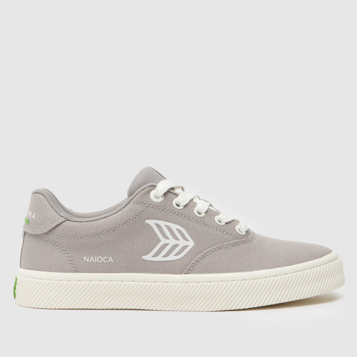 CARIUMA – Naioca-sneakers i grått