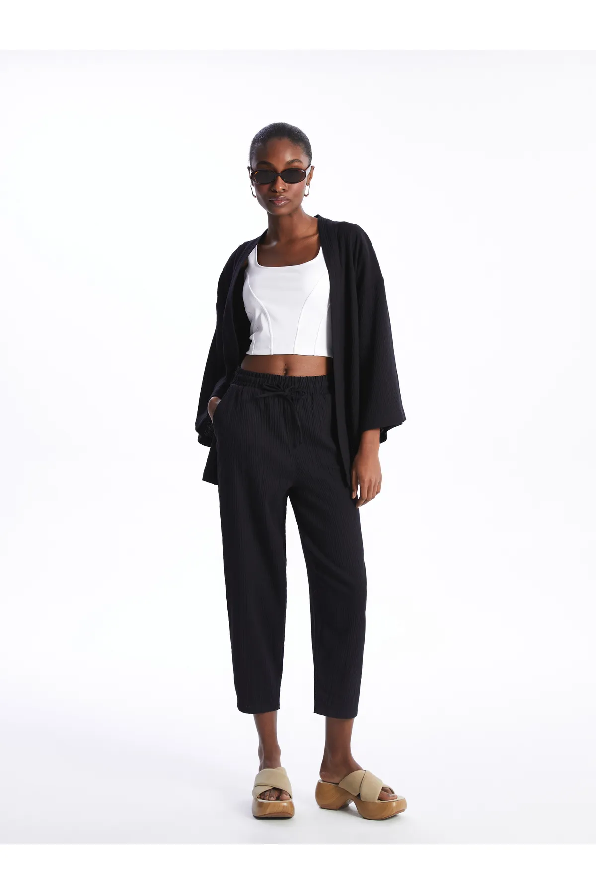 LC Waikiki  Damen-Kimono aus einfarbigem Musselin mit Schalkragen