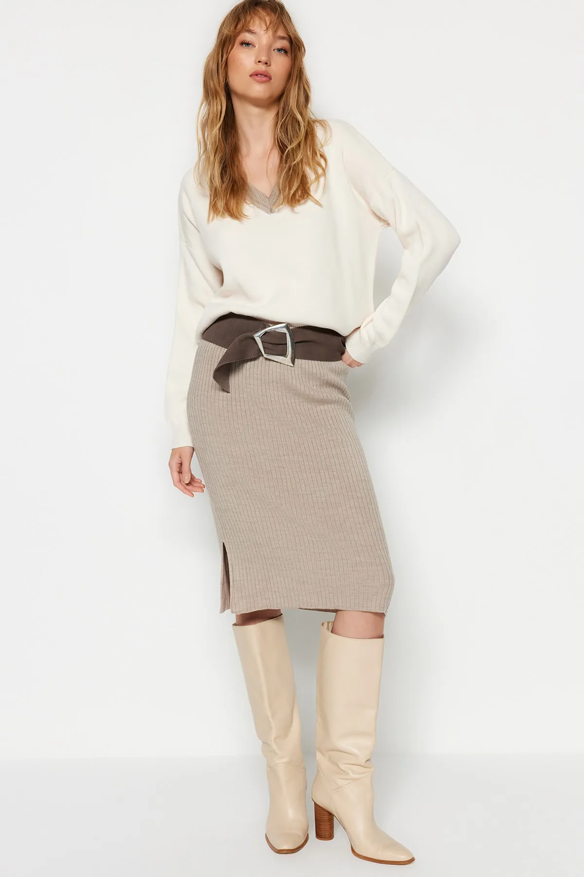 Trendyol Collection  Stone Wide Fit Strickoberteil und -unterteil-Set TWOAW24AU00011