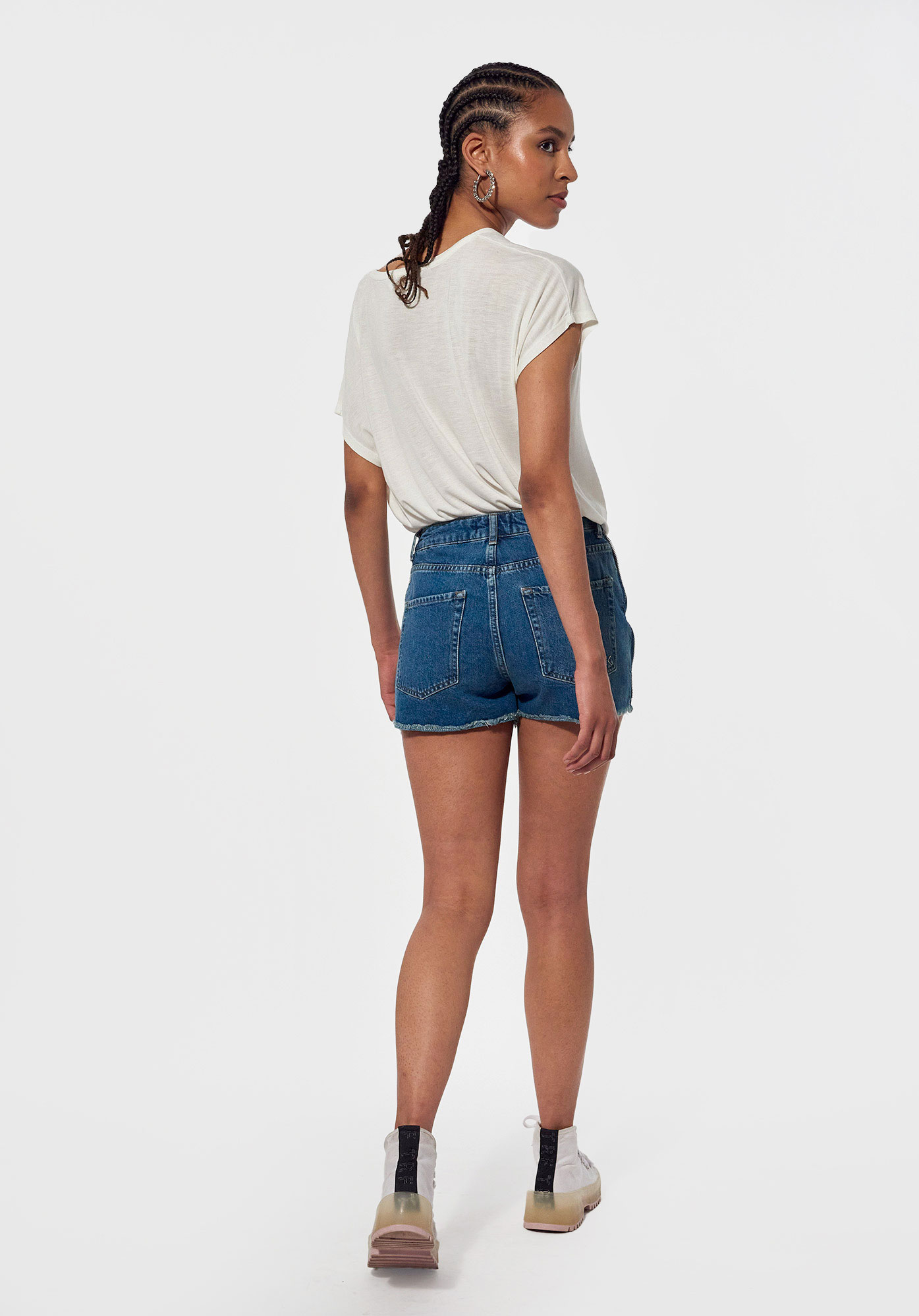 LUP    Short en jean Femme effrangé en 100% coton