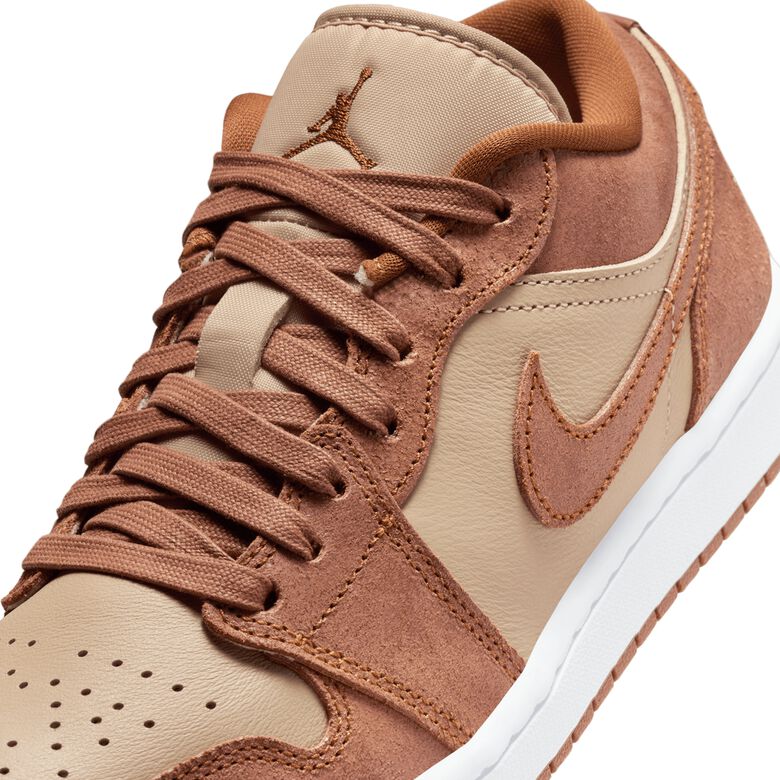 JORDAN Wmns Air Jordan 1 Low 
