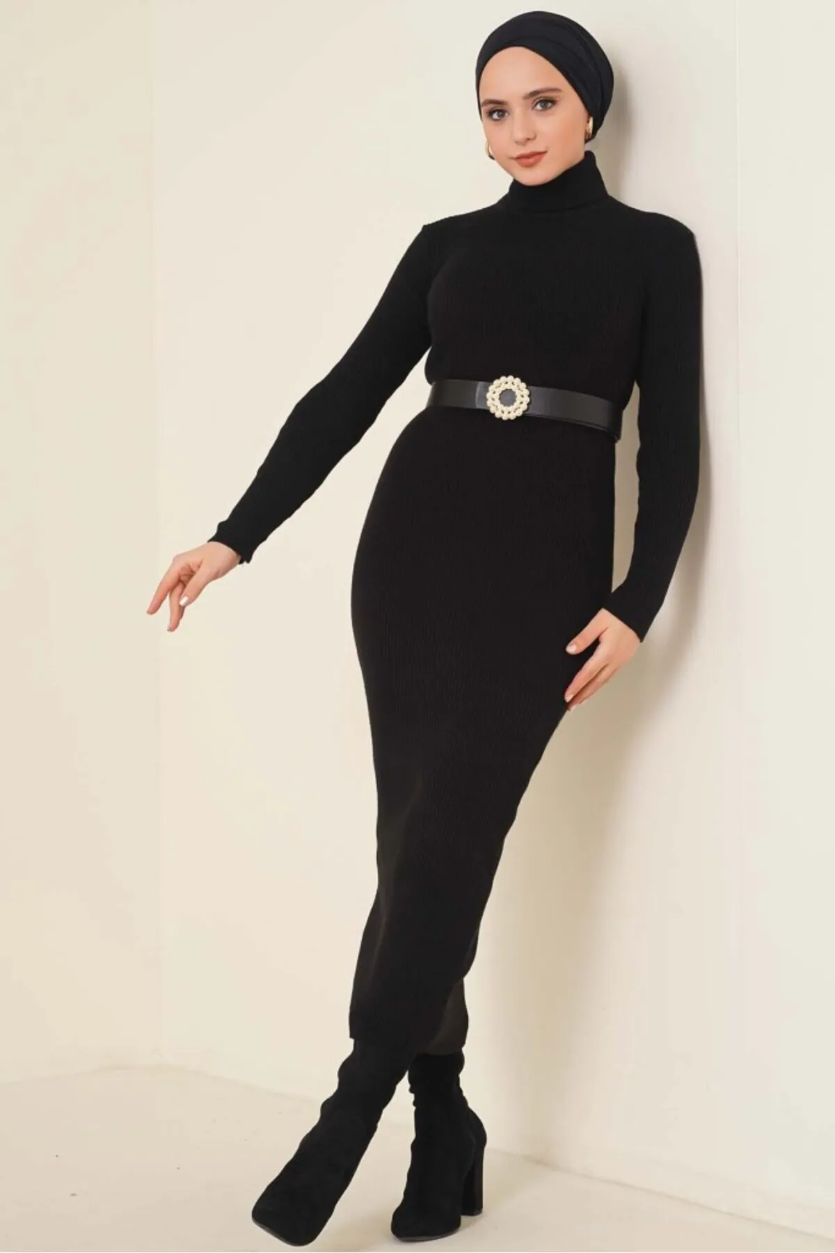 benguen  23100 Geripptes langes Strickkleid Schwarz