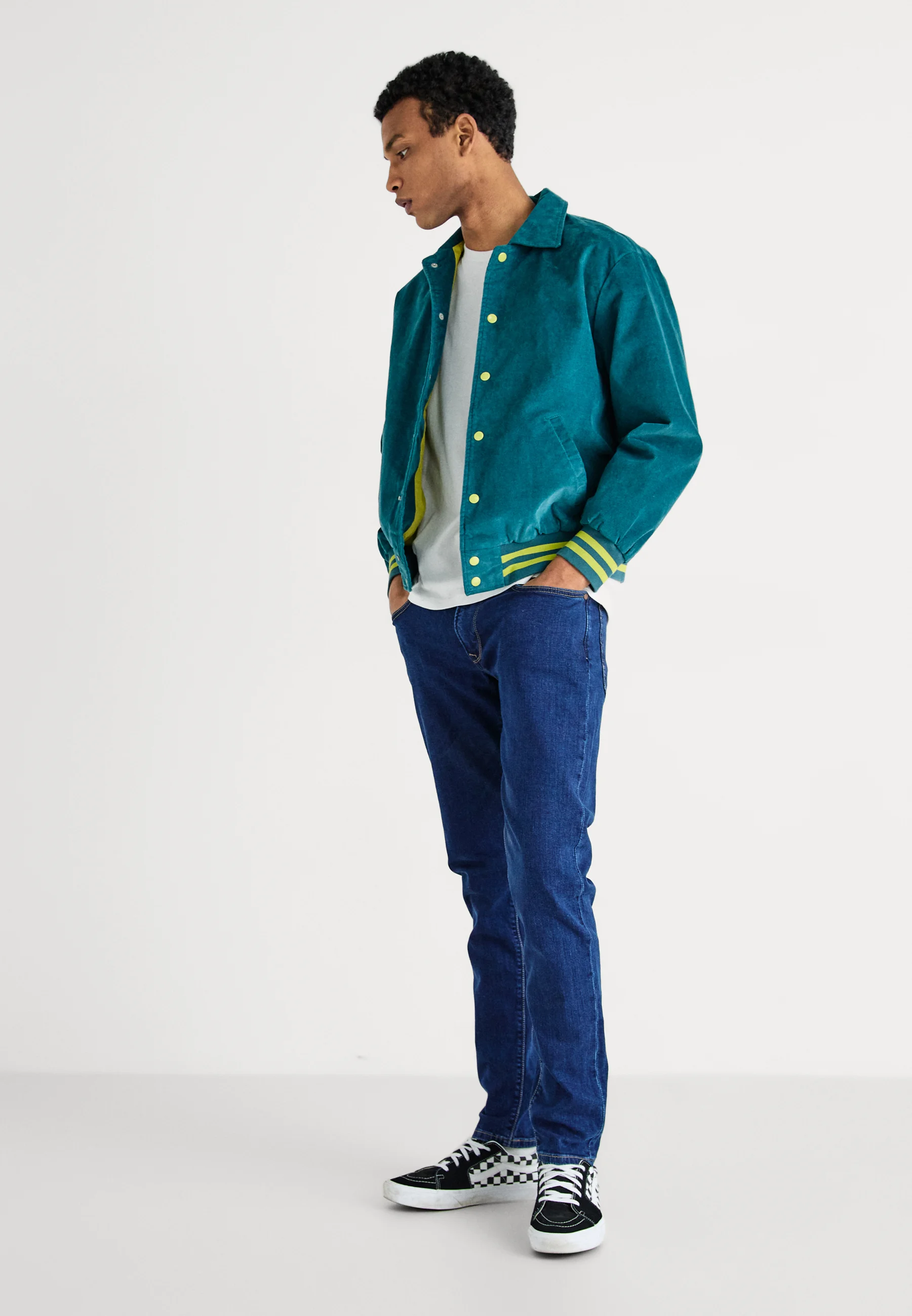 Vaqueros de corte cónico Pepe Jeans