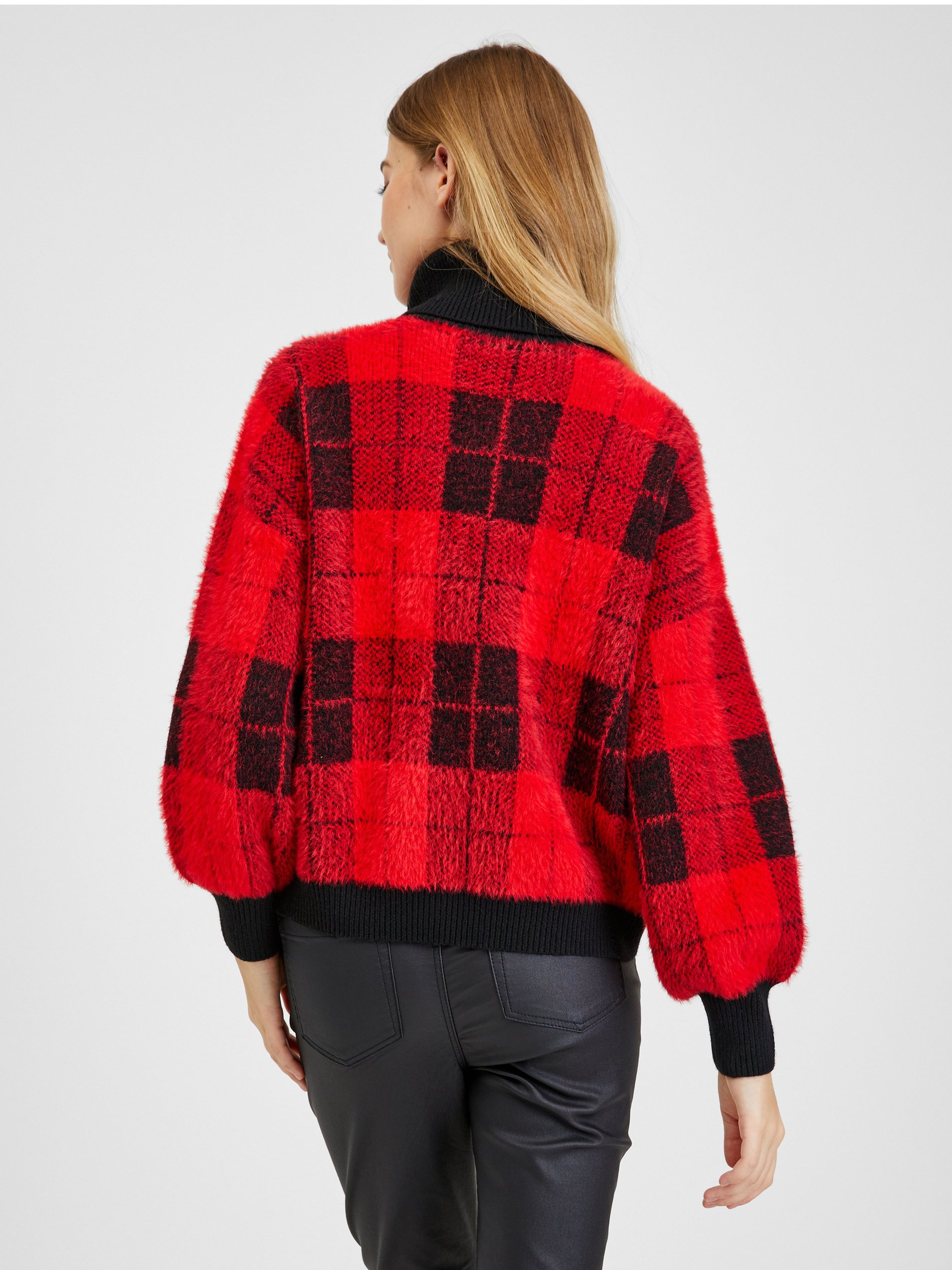 Schwarz-rot karierter Damenpullover ORSAY