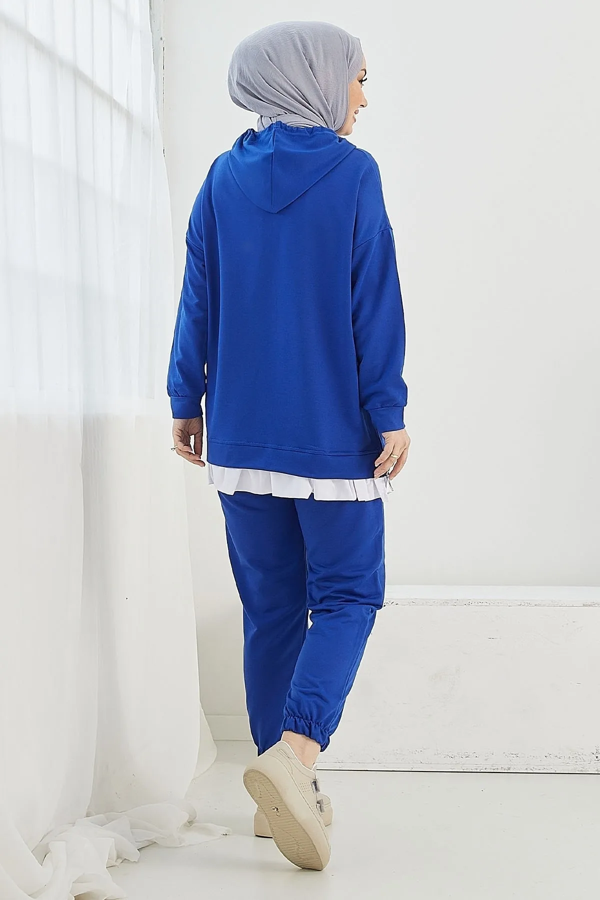 InStyle  Losya Doppelanzug mit Kapuze und seitlichen Reißverschlüssen – Saks Blue