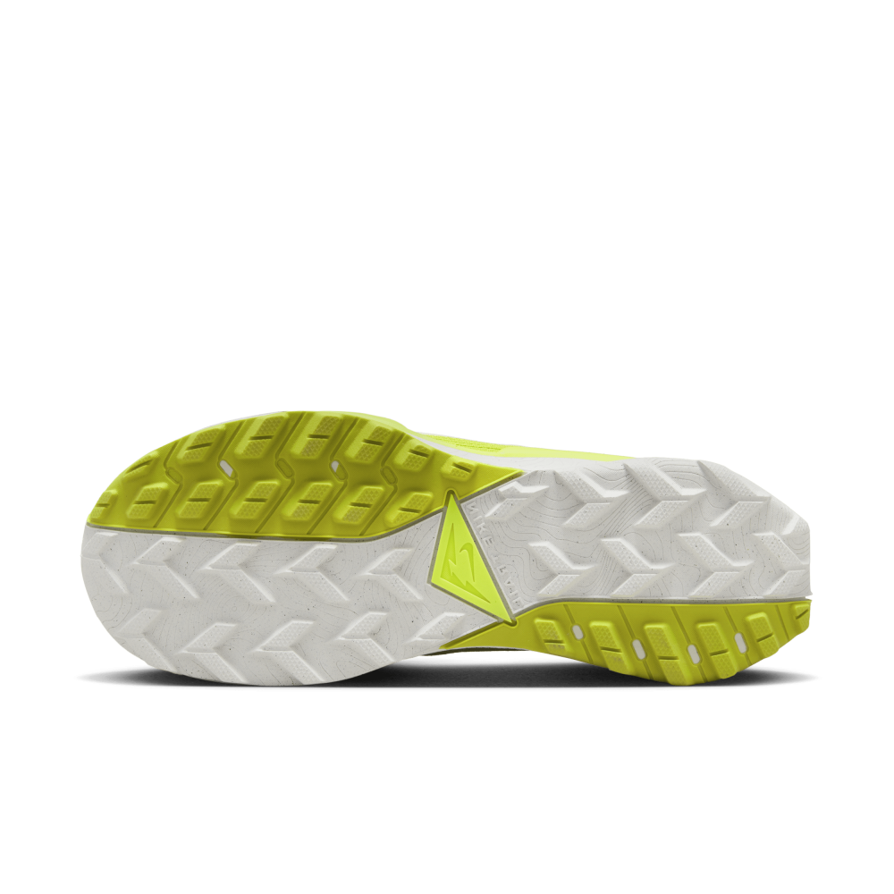 Nike Wildhorse 8 DR2689-300 / grün