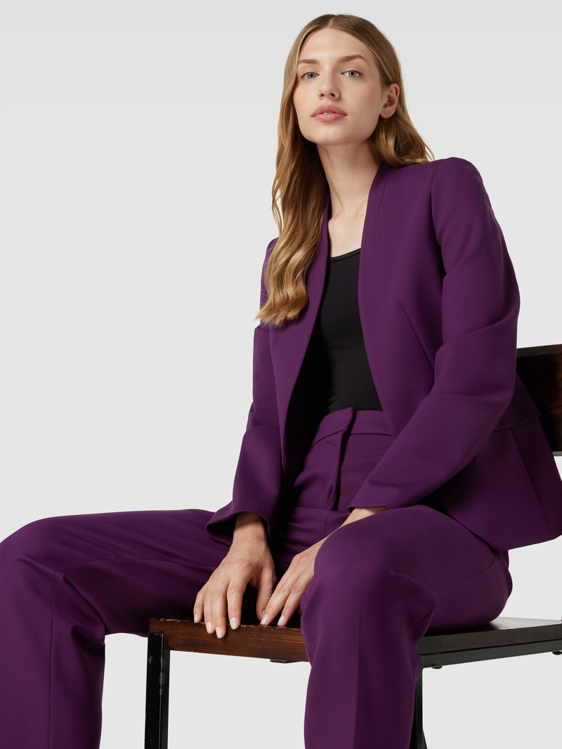 Blazer mit Pattentaschen in aubergine
