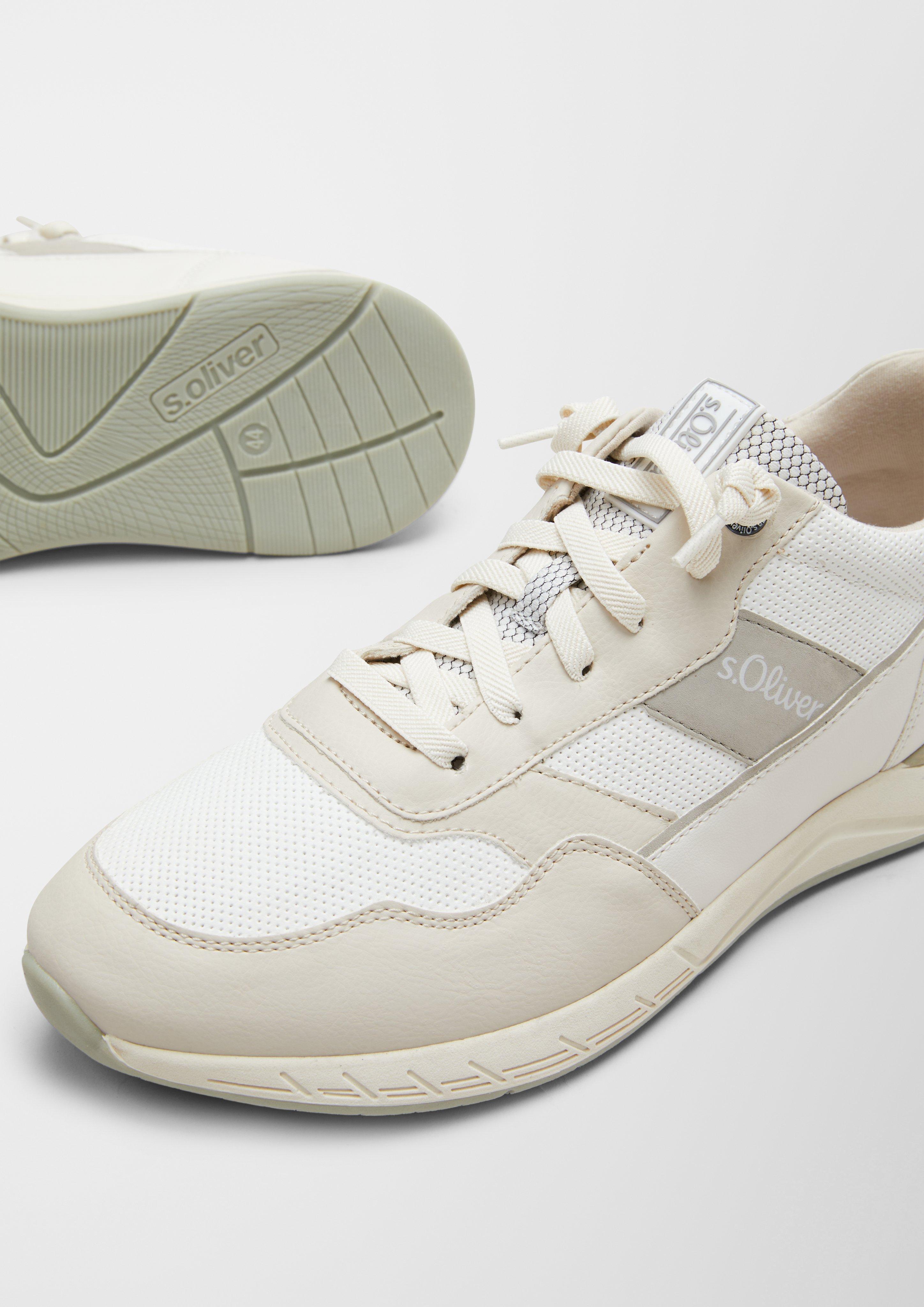 Sneaker in Lederoptik  6007276-100