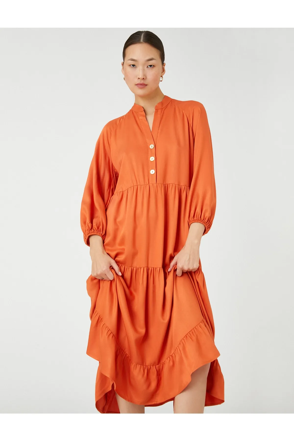 Koton  Hemdblusenkleid mit Ballonärmeln und herrlichem Kragen mit Knopfleiste