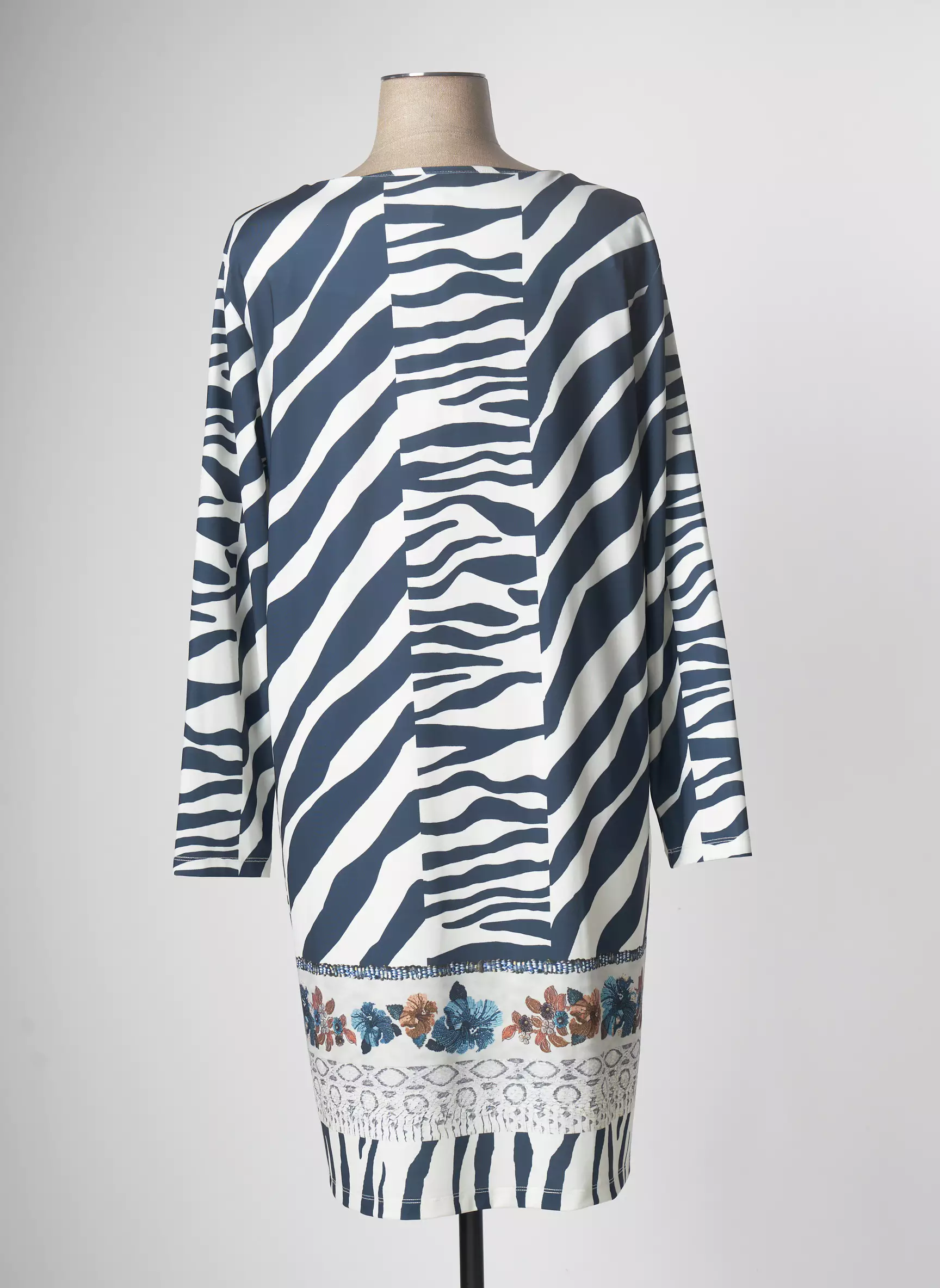 Fuego Woman Robes Mi Longues Femme couleur bleu