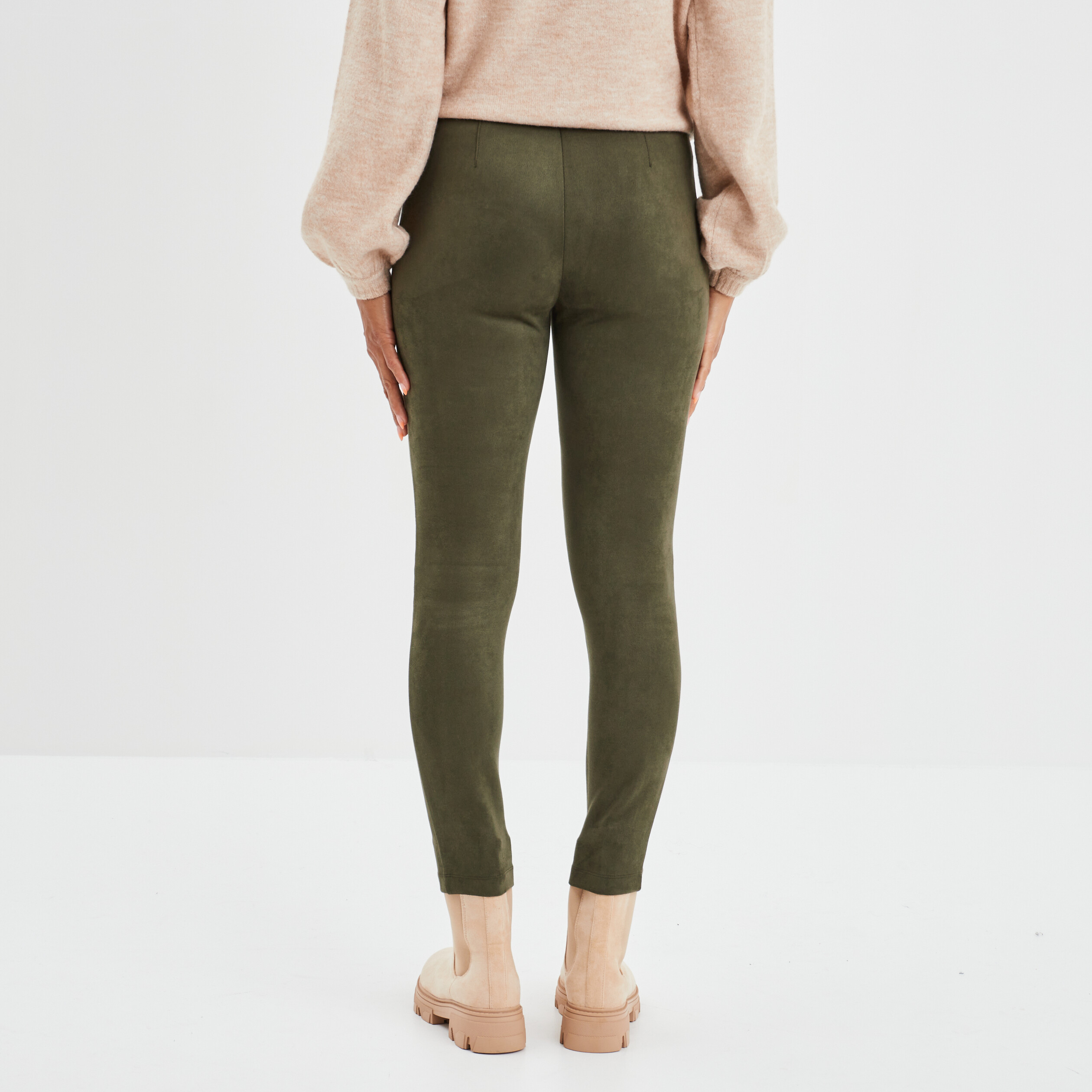Pantalon suédine slim taille élastiquée vert kaki femme | La Halle