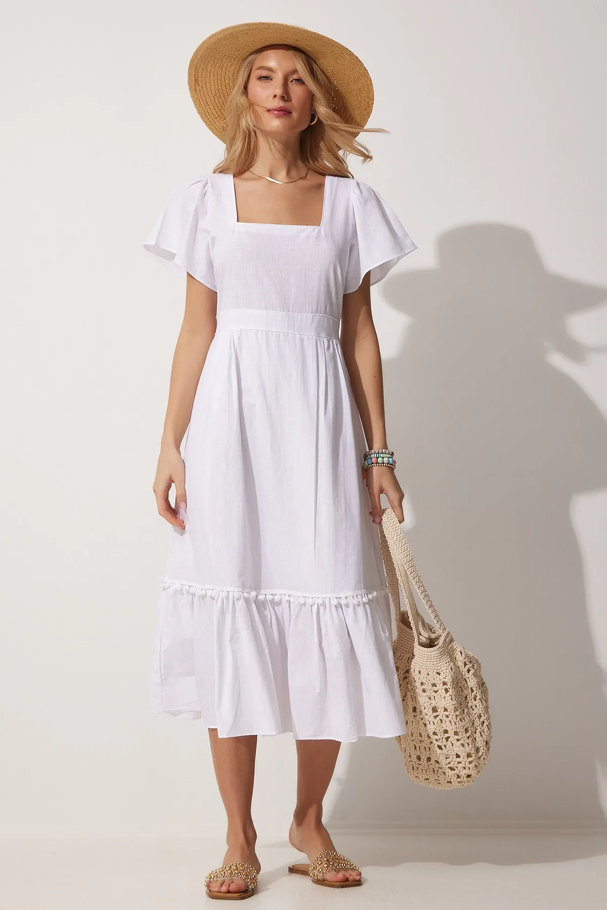 Happiness İstanbul  Weißes Leinenkleid mit quadratischem Kragen für Damen JH00046