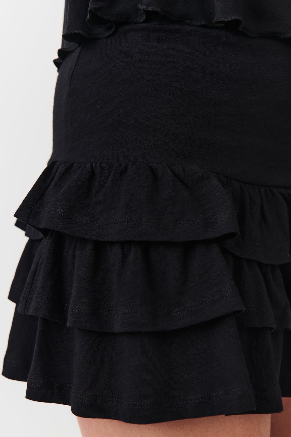 Mini frill skirt