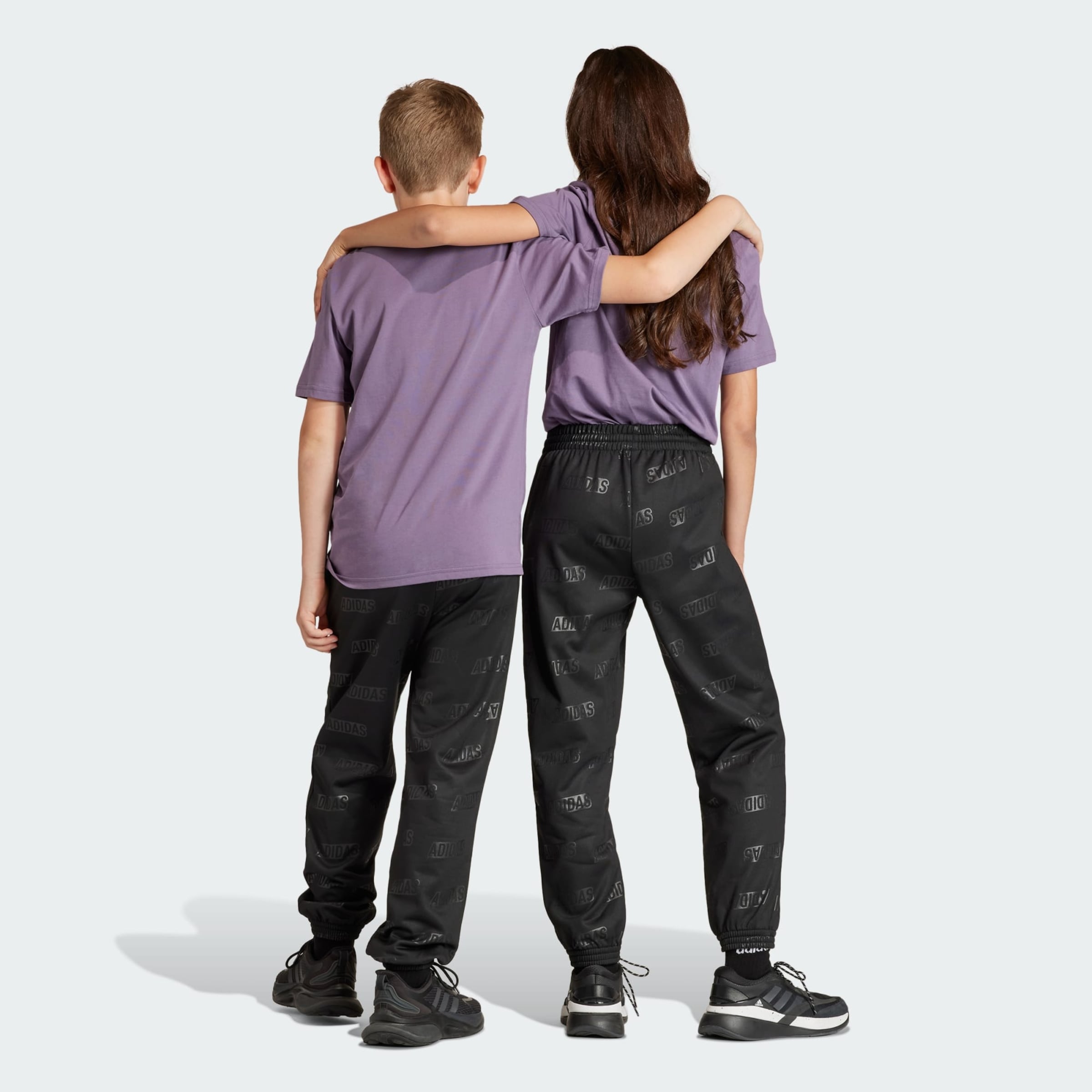 Tapered Workout Pants 'Brand Love Debossed'
