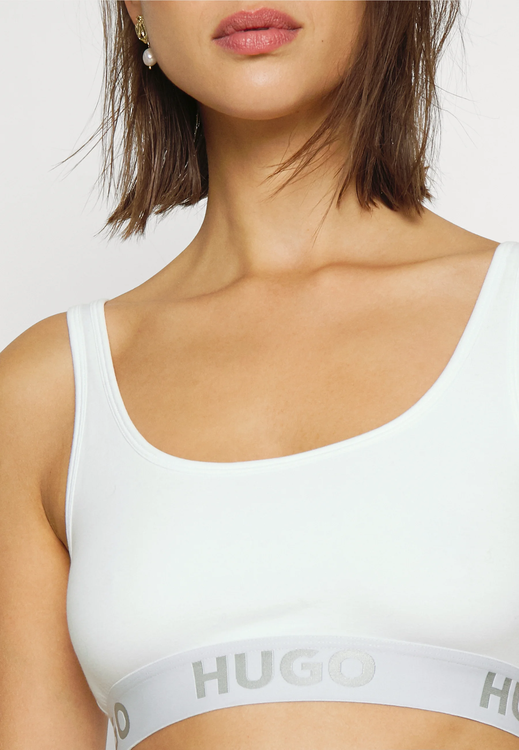 BRALETTE HUGO CON LOGOTIPO DEPORTIVO - Bustier