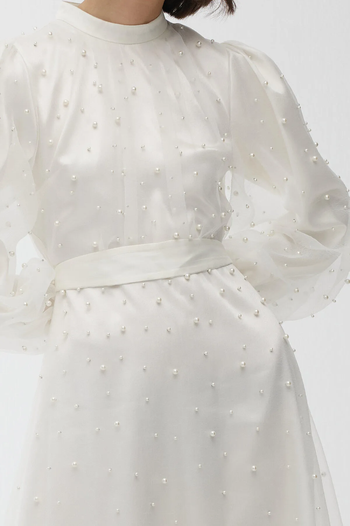 Manuka  Abendkleid mit Tüll und Perlendetails Ecru