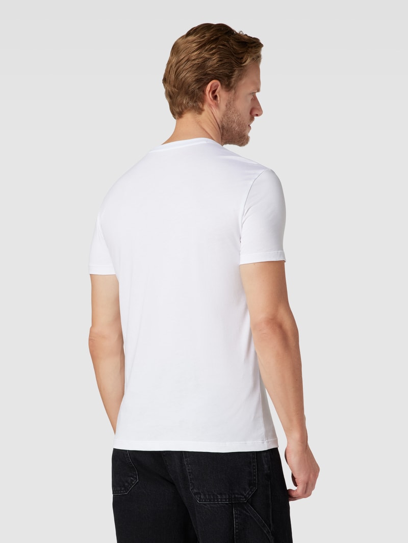 T-Shirt mit Label-Print und Rundhalsausschnitt in weiß