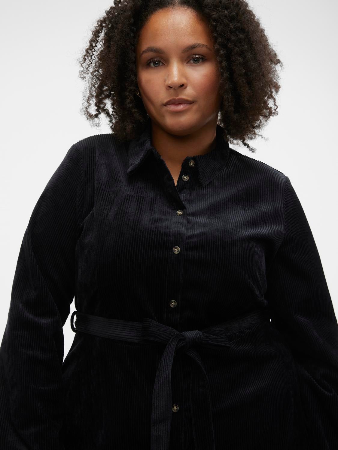 VMNINA Kurzes Kleid
