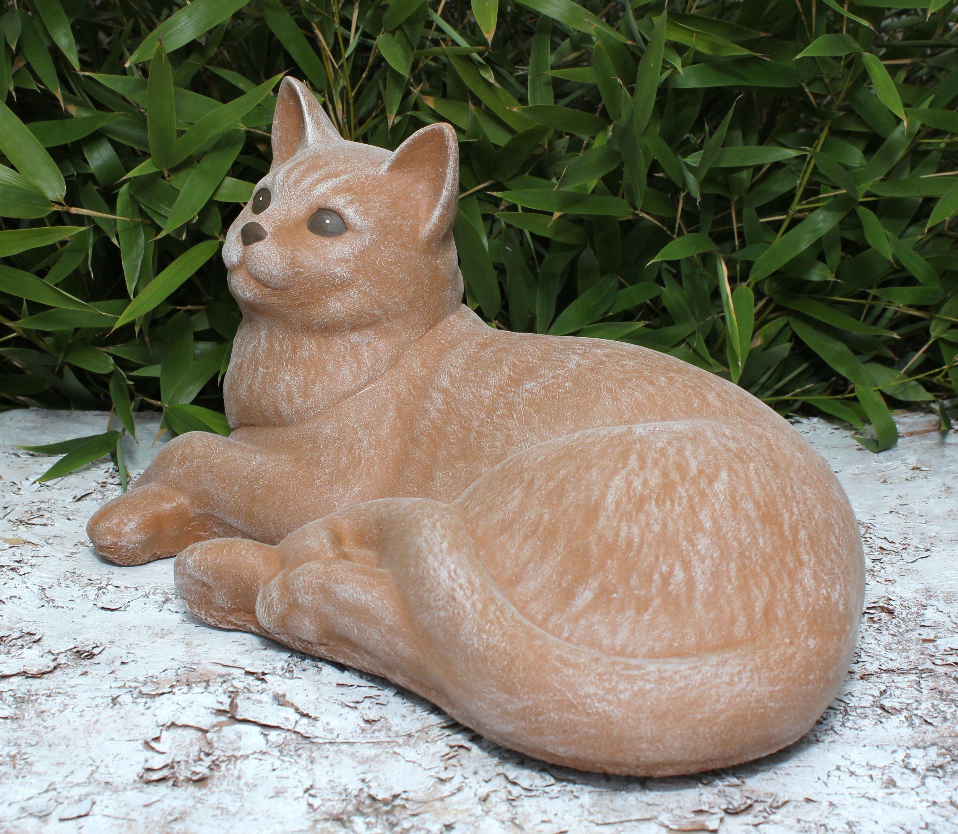 Tiefes Kunsthandwerk Tierfigur Dekofigur Katze liegend - Steinfigur für Haus und Garten, frostsicher, winterfest, Made in Germany