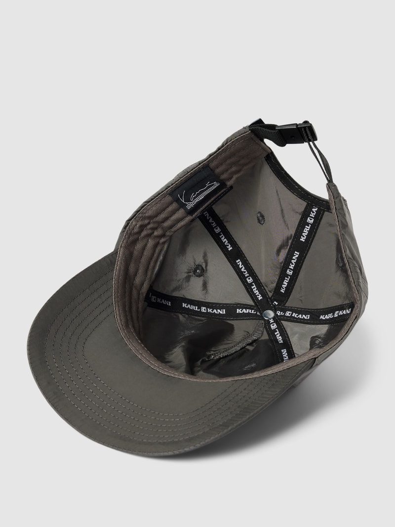 Cap mit verstärktem Schirm und Label-Print in dunkelgrau