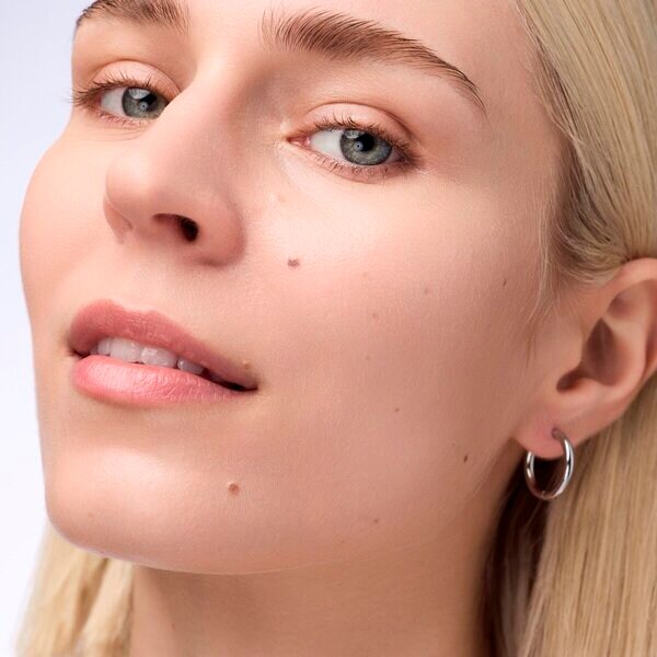 Catrice Instant Bright 002N közepes fedésű szérum korrektor 5ml