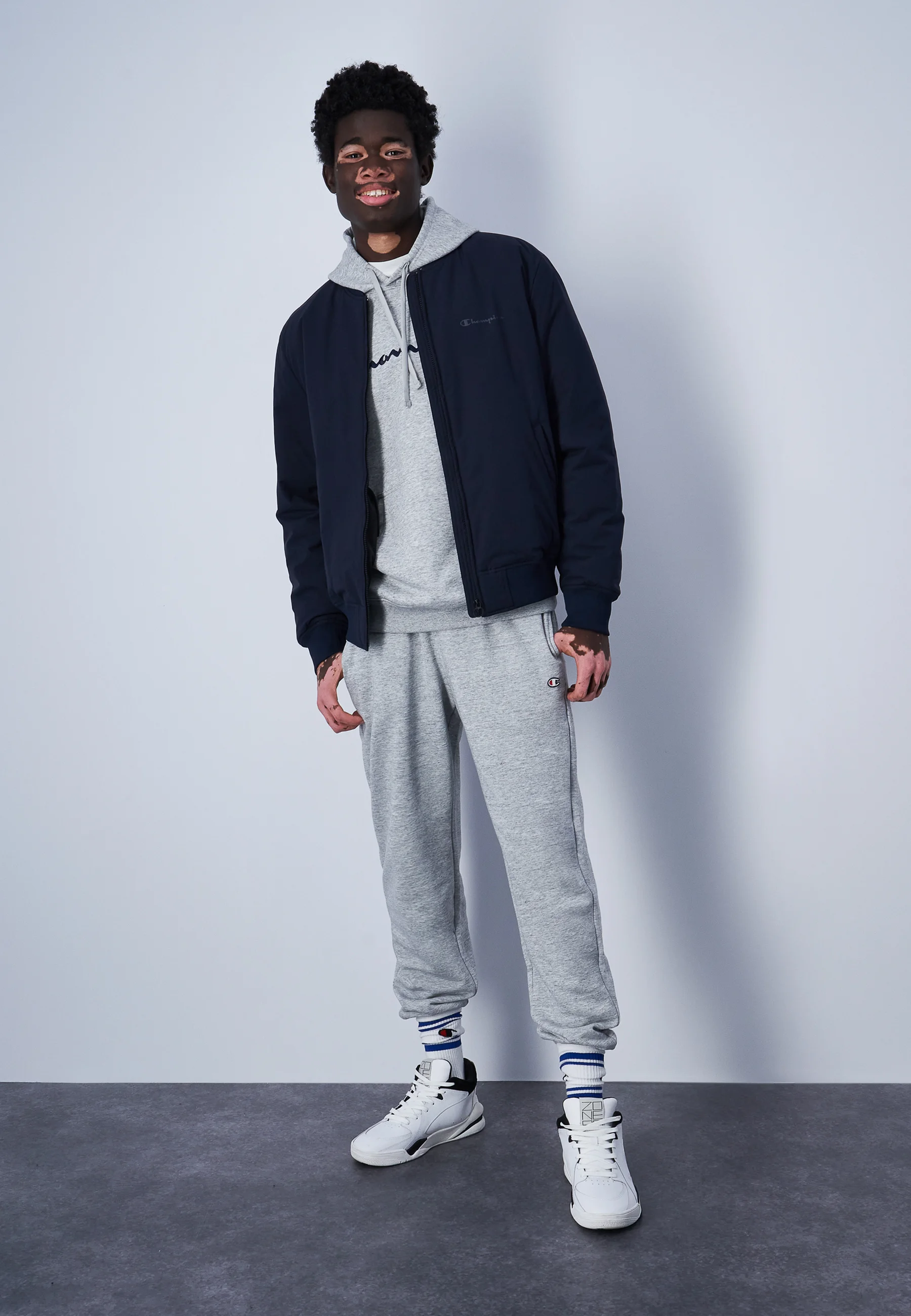Champion AUTÉNTICO - Pantalones de chándal